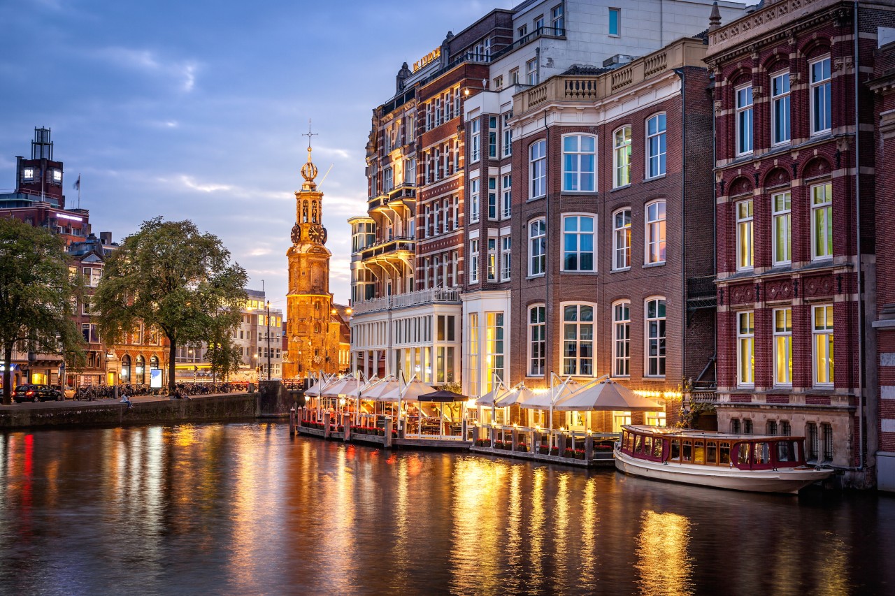 Amsterdam. Голландия Амстердам. Амстердам столица Амстердам столица. Амстердам набережная. Каналы Амстердама (г. Амстердам).