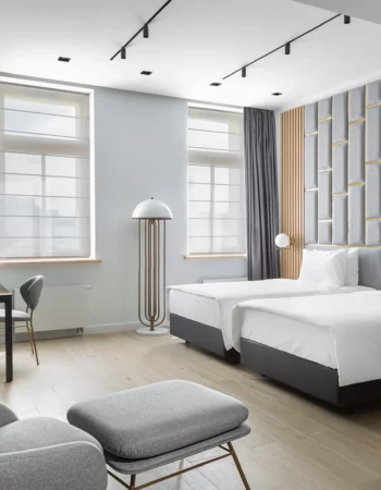 imgi_38_k1zpr2_twin_bedroom_.webp